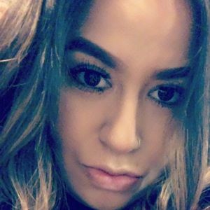 Meet your Posher, Abigail